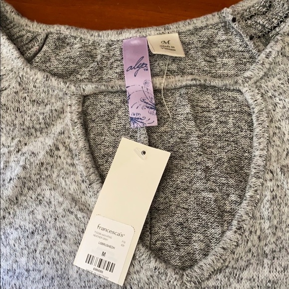 Francesca’s Super Soft Sweater - Picture 3 of 3